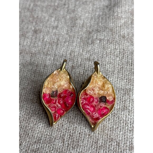 Vintage ART Arthur Pepper Clip On Earrings 1.25 inch - Picture 1 of 4